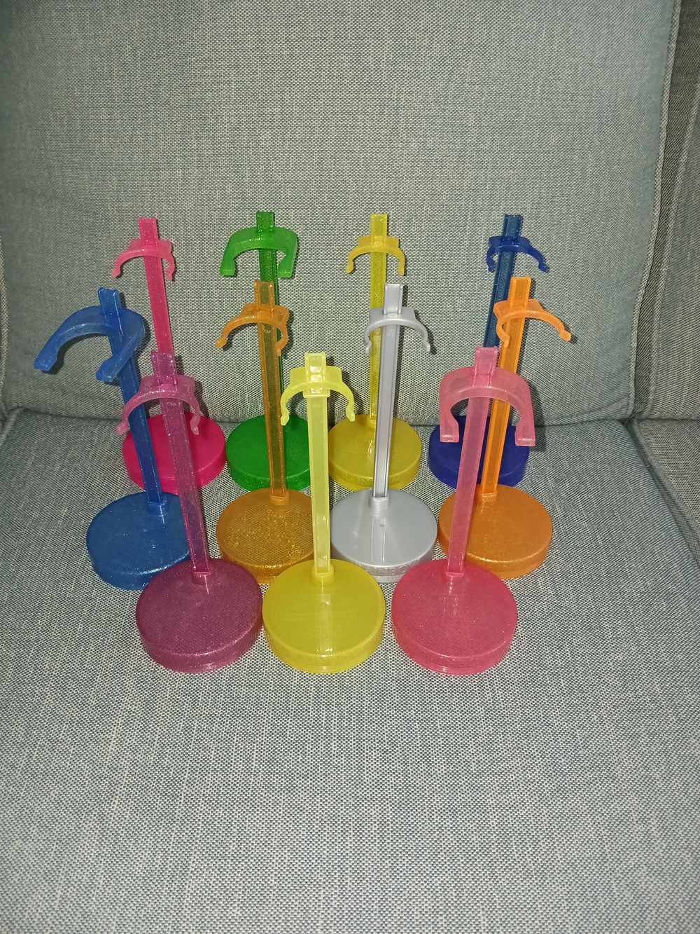 Lot Of 11 Rainbow High Doll Stands Assorted Colors Pink Green Yellow Blue Orange